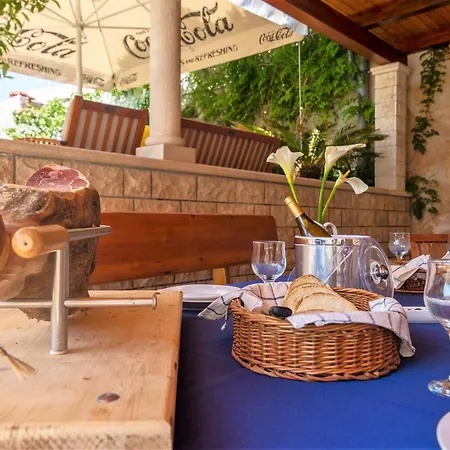 Villa Villa Laurus Brac *