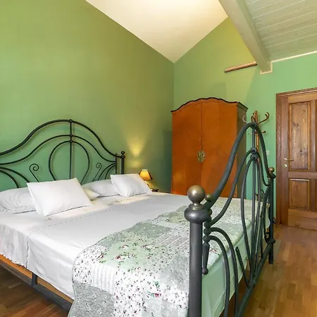 Villa Laurus Brac * Sumartin