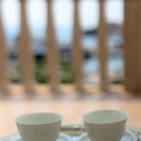 4 Bedrooms Seafront Laurus With Heated Pool For Up To 8 People Sumartin