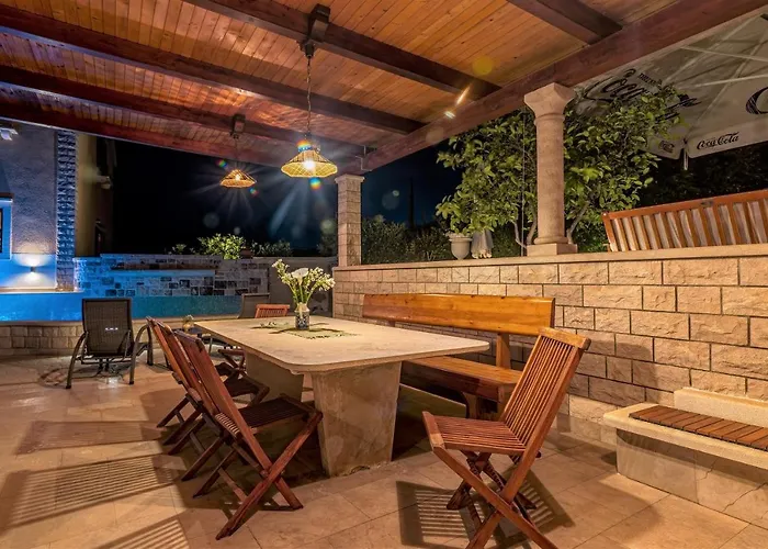 Laurus Brac Villa Sumartin